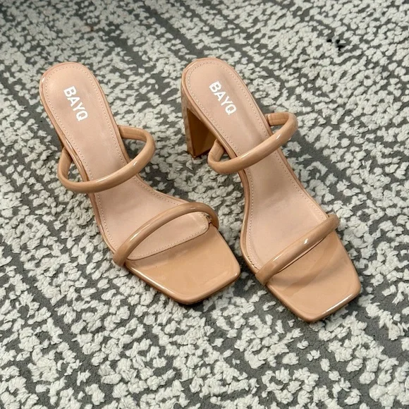 Women's Nude Strappy Sandals - Picture 2 of 7